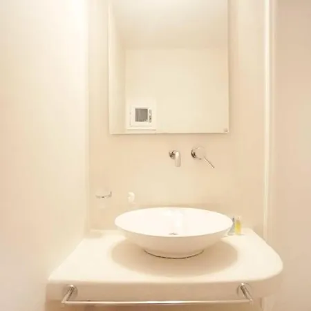 Apartahotel Celestial Garden Adamantas (Milos)