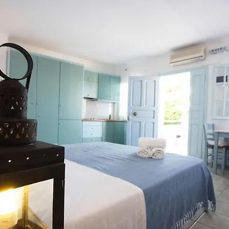 Celestial Garden 3* Adamantas (Milos)