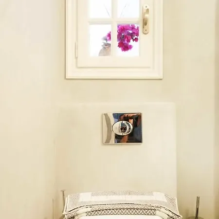 Celestial Garden Aparthotel Adamantas (Milos)