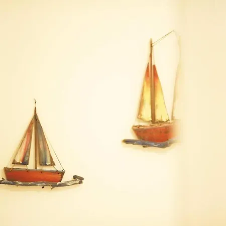 Celestial Garden Aparthotel Adamantas (Milos)