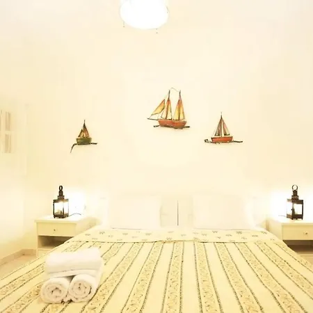 Celestial Garden 3* Adamantas (Milos)