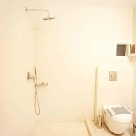 Celestial Garden Aparthotel 3*