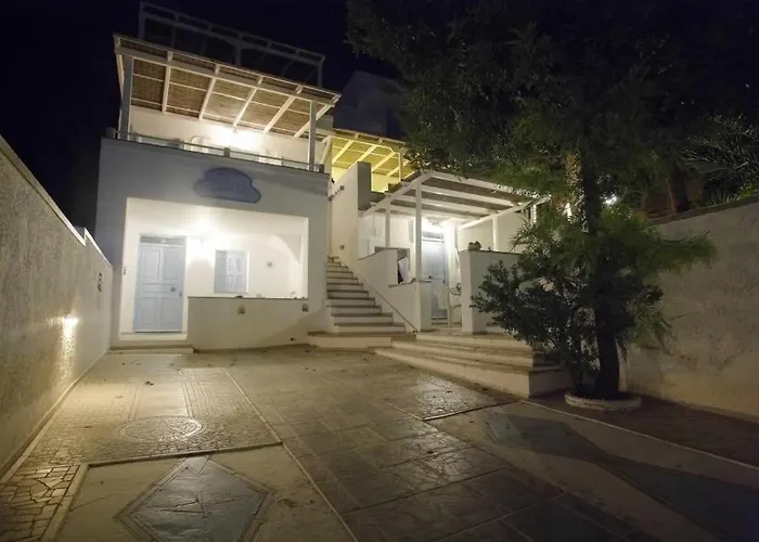 Celestial Garden Adamantas (Milos)