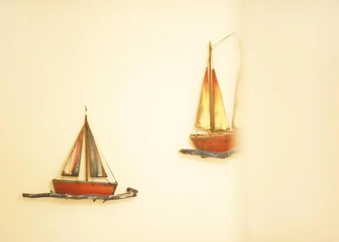 Celestial Garden Lägenhetshotell Adamantas (Milos)